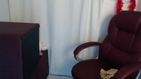 paiper online show from February 2026 07:51:01 AM