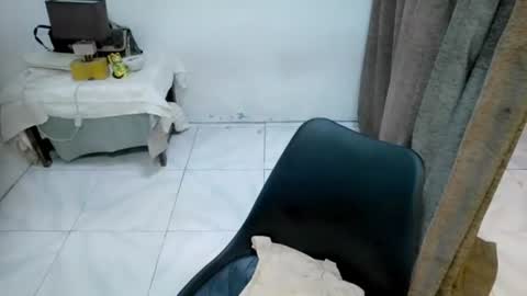 Snapshot of pakarat_karatxcx chatting on September 2025 03:03:01 PM pakarat_karatxcx online show from September 2025 03:03:01 PM