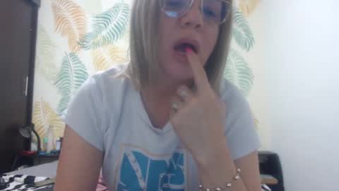 paloma online show from September 2025 11:39:02 PM