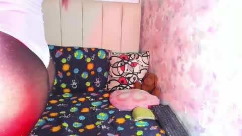 pamelaa Viscontty online show from February 2026 05:00:02 PM