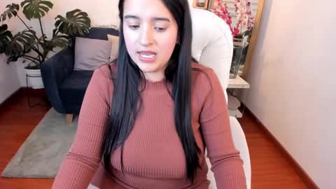 Snapshot of pamela_cheverry chatting on January 2025 08:03:01 AM Pamela online show from January 2025 08:03:01 AM