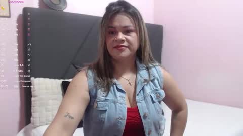 Snapshot of pamela_echeverria chatting on November 2025 11:40:02 AM pamela_echeverria online show from November 2025 11:40:02 AM