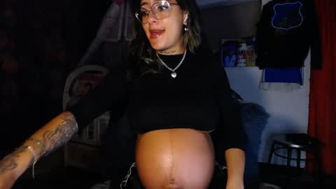 Snapshot of pamela_latorre chatting on May 2026 08:16:02 PM Pamela online show from May 2026 08:16:02 PM