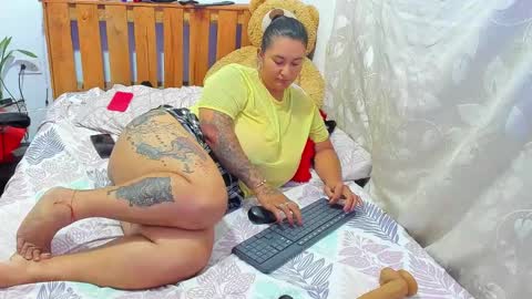 Snapshot of pamelaruiizz3 chatting on March 2025 10:15:02 PM Pamela online show from March 2025 10:15:02 PM