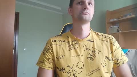 Kostiantyn online show from September 2025 10:09:02 AM