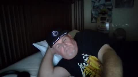 panos online show from November 2025 09:13:01 PM