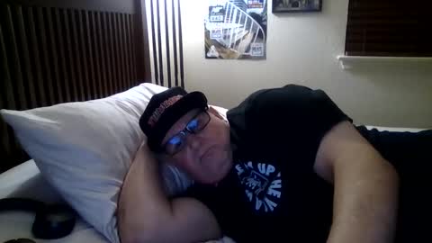 panos online show from April 2026 03:17:01 AM