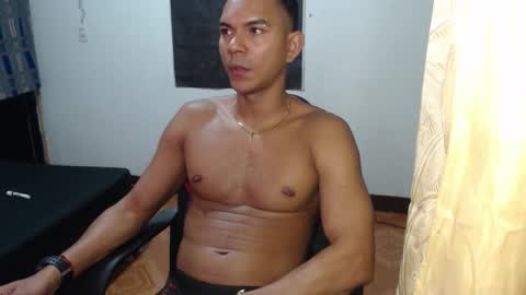 Snapshot of pantera199 chatting on October 2025 03:09:01 AM PANTERITA online show from October 2025 03:09:01 AM