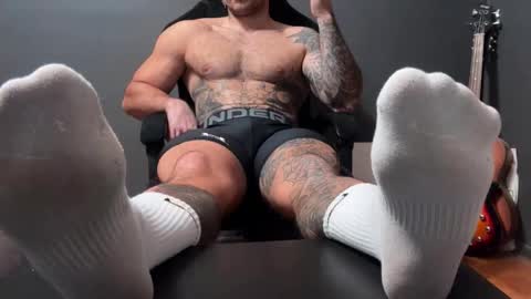 Oleg online show from November 2025 06:24:02 AM