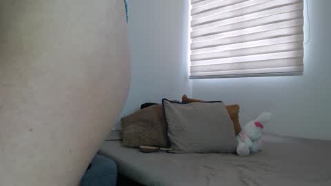 pantyhose_xxx_ online show from January 2026 04:09:01 PM