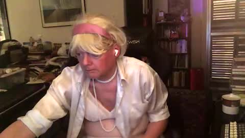 Snapshot of pantyvloletlace chatting on November 2025 10:15:02 PM Pantyvioletlace online show from November 2025 10:15:02 PM