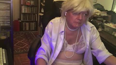 Pantyvioletlace online show from February 2026 03:16:02 AM