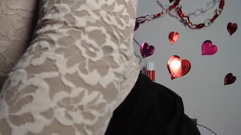 Paola Lyon online show from February 2025 07:23:01 PM