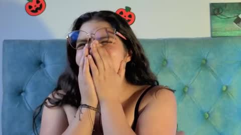 Paola Lyon online show from October 2025 12:11:02 AM