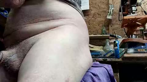 Snapshot of papajb70 chatting on September 2025 12:43:01 AM papajb70 online show from September 2025 12:43:01 AM