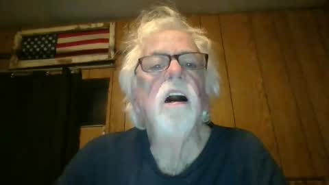 papajb70 online show from February 2026 02:10:01 AM