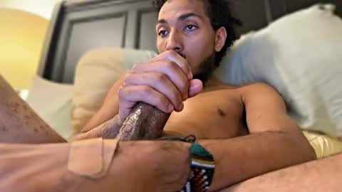 Snapshot of papi_bigcockie chatting on September 2025 09:32:02 AM papi_bigcockie online show from September 2025 09:32:02 AM