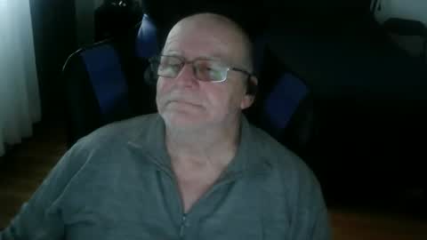 papilly online show from March 2026 09:16:02 PM