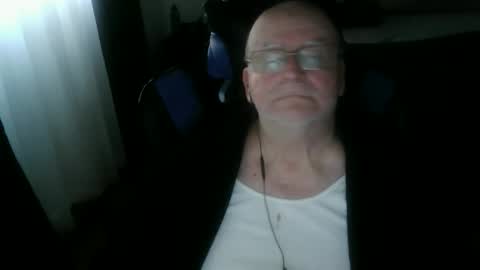 papilly online show from April 2026 10:42:01 AM