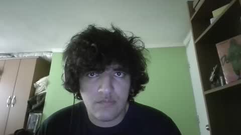 Snapshot of papitowilly999 chatting on December 2024 08:21:02 PM Papito online show from December 2024 08:21:02 PM