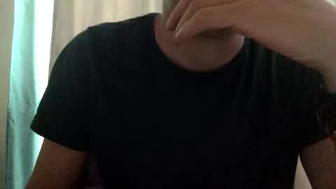 Snapshot of papy_dani33 chatting on March 2025 07:25:01 PM papy_dani33 online show from March 2025 07:25:01 PM