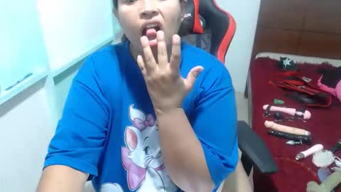 Luna online show from November 2025 05:40:01 AM