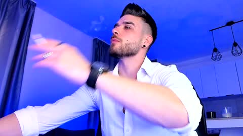 Snapshot of paris_lock chatting on January 2025 07:23:01 AM Paris online show from January 2025 07:23:01 AM