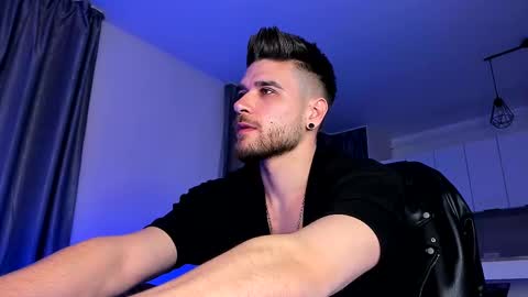 Snapshot of paris_lock chatting on February 2025 03:51:01 AM Paris online show from February 2025 03:51:01 AM