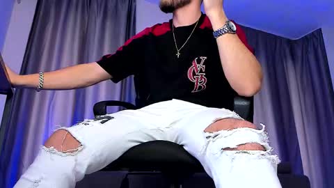 Snapshot of paris_lock chatting on October 2025 09:48:01 AM Paris online show from October 2025 09:48:01 AM