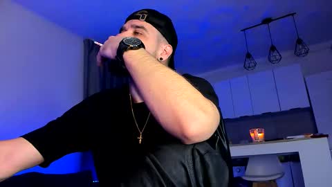 Snapshot of paris_lock chatting on November 2025 05:12:01 PM Paris online show from November 2025 05:12:01 PM