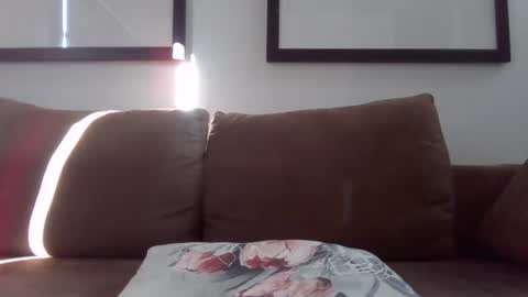 Snapshot of parisien75015 chatting on December 2024 05:38:01 AM Porn Actor 21cm Hetero online show from December 2024 05:38:01 AM