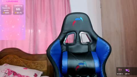 Paris online show from December 2024 05:51:02 PM