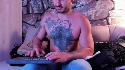 parker lavine online show from December 2024 12:09:01 AM