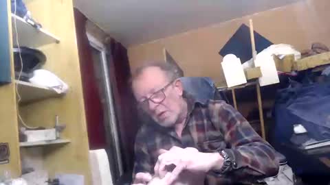 Snapshot of pascal88881 chatting on December 2024 09:39:01 AM pascal88881 online show from December 2024 09:39:01 AM