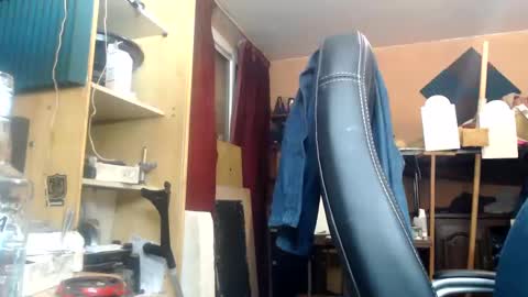 Snapshot of pascal88881 chatting on December 2024 10:47:02 PM pascal88881 online show from December 2024 10:47:02 PM