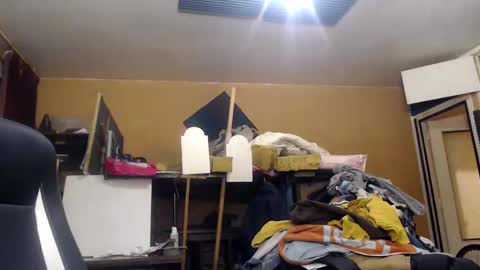 Snapshot of pascal88881 chatting on December 2024 02:05:02 PM pascal88881 online show from December 2024 02:05:02 PM