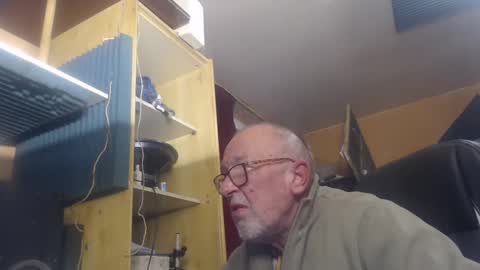 Snapshot of pascal88881 chatting on December 2024 09:50:02 AM pascal88881 online show from December 2024 09:50:02 AM