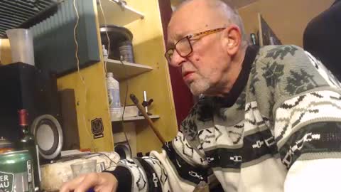 Snapshot of pascal88881 chatting on January 2025 05:16:01 PM pascal88881 online show from January 2025 05:16:01 PM