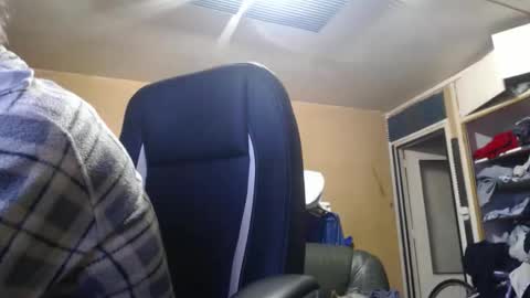 Snapshot of pascal88881 chatting on November 2025 03:04:01 AM pascal88881 online show from November 2025 03:04:01 AM