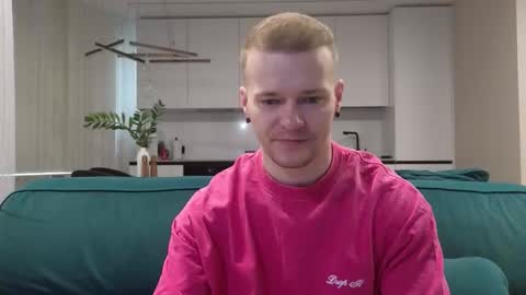 Pashka online show from March 2026 11:02:02 AM