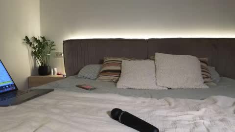 Snapshot of passionann chatting on September 2025 06:32:02 PM Anna online show from September 2025 06:32:02 PM