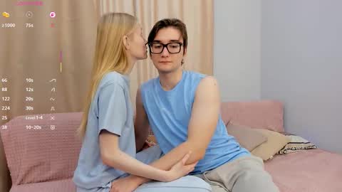 We Katrin and Moris online show from October 2025 12:38:01 PM