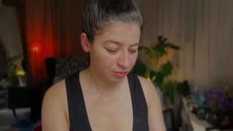 Call me Miss Alice Careful Passion Queen online show from October 2025 09:07:02 AM