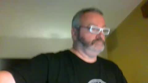 passporttraveler1 online show from October 2025 12:54:01 AM