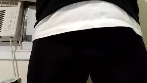 Snapshot of pato0008 chatting on December 2024 09:35:01 AM JD online show from December 2024 09:35:01 AM