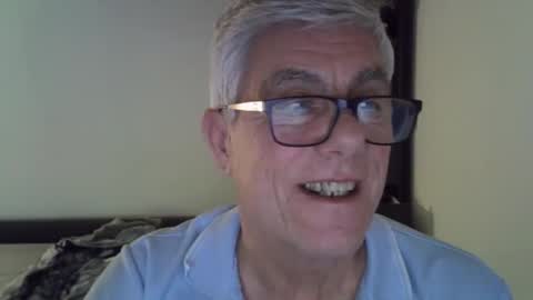 Snapshot of patrick5275 chatting on December 2024 08:04:02 PM patrick5275 online show from December 2024 08:04:02 PM