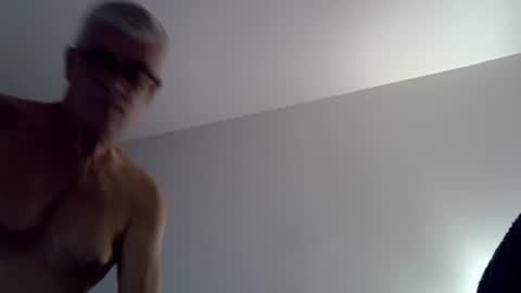 Snapshot of patrick5275 chatting on September 2025 10:00:01 PM patrick5275 online show from September 2025 10:00:01 PM