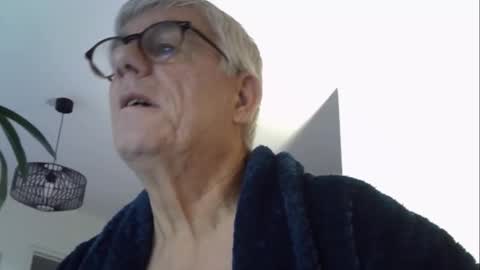 patrick5275 online show from November 2025 06:33:02 AM