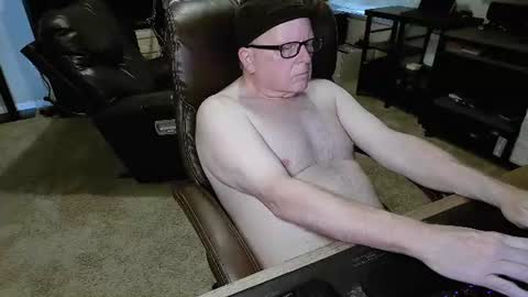 Snapshot of patrickstroking chatting on June 2026 05:48:02 PM patrickstroking online show from June 2026 05:48:02 PM