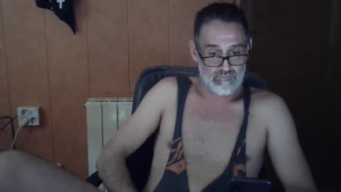 Snapshot of patricktwinslutgirl chatting on September 2025 05:49:01 PM LiaSweetX online show from September 2025 05:49:01 PM